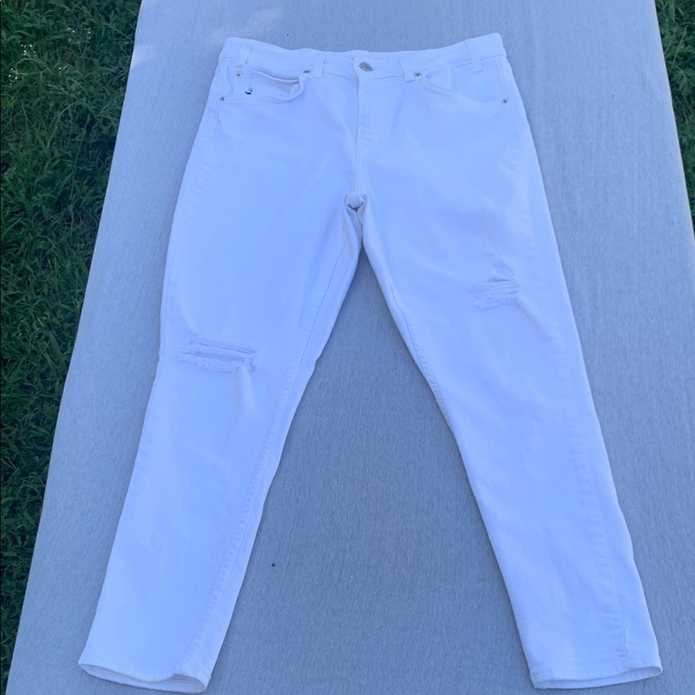 Levi's White Straight Jeans Distressed Design